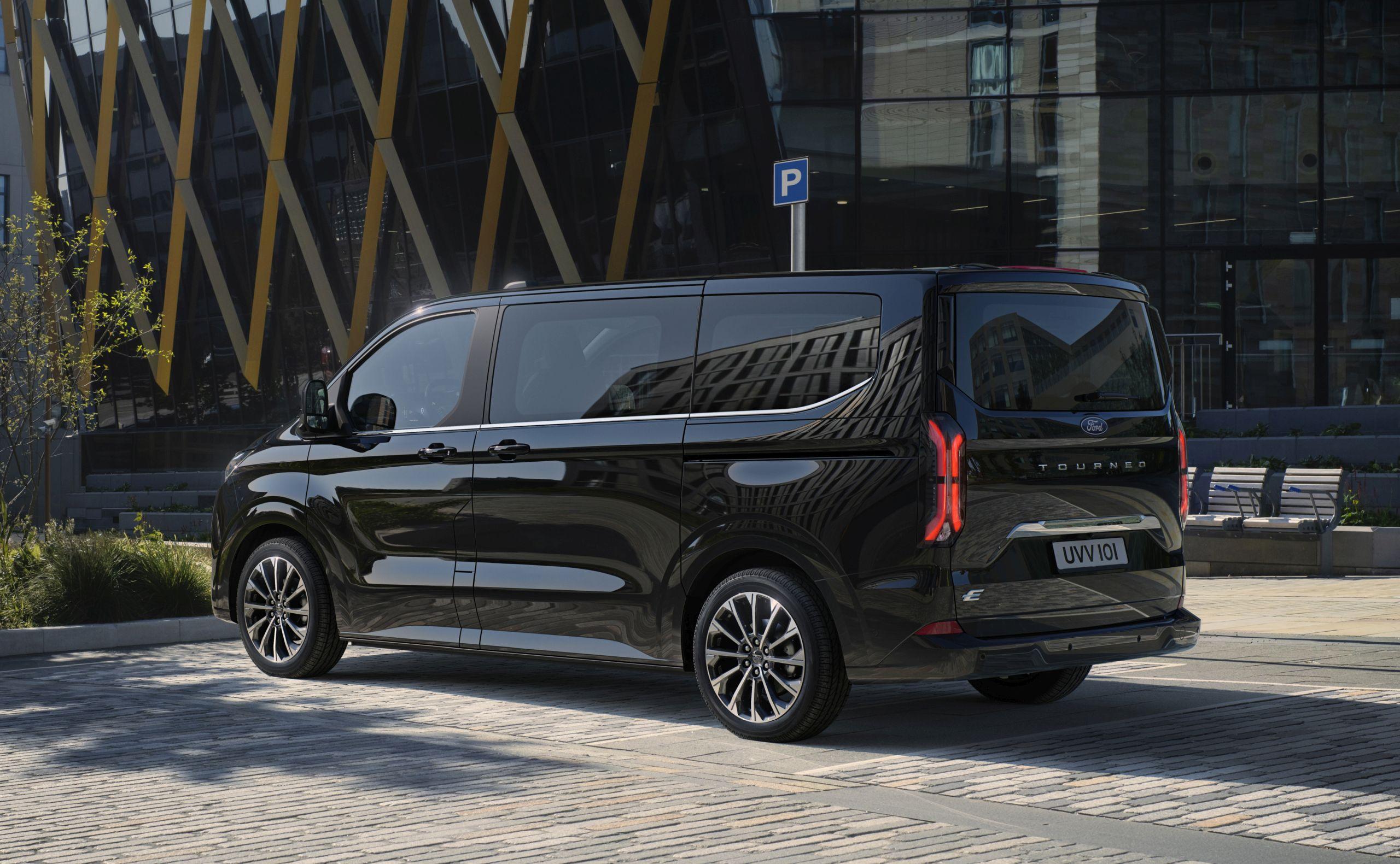 ford-e-tourneo-customs-payload-capacity