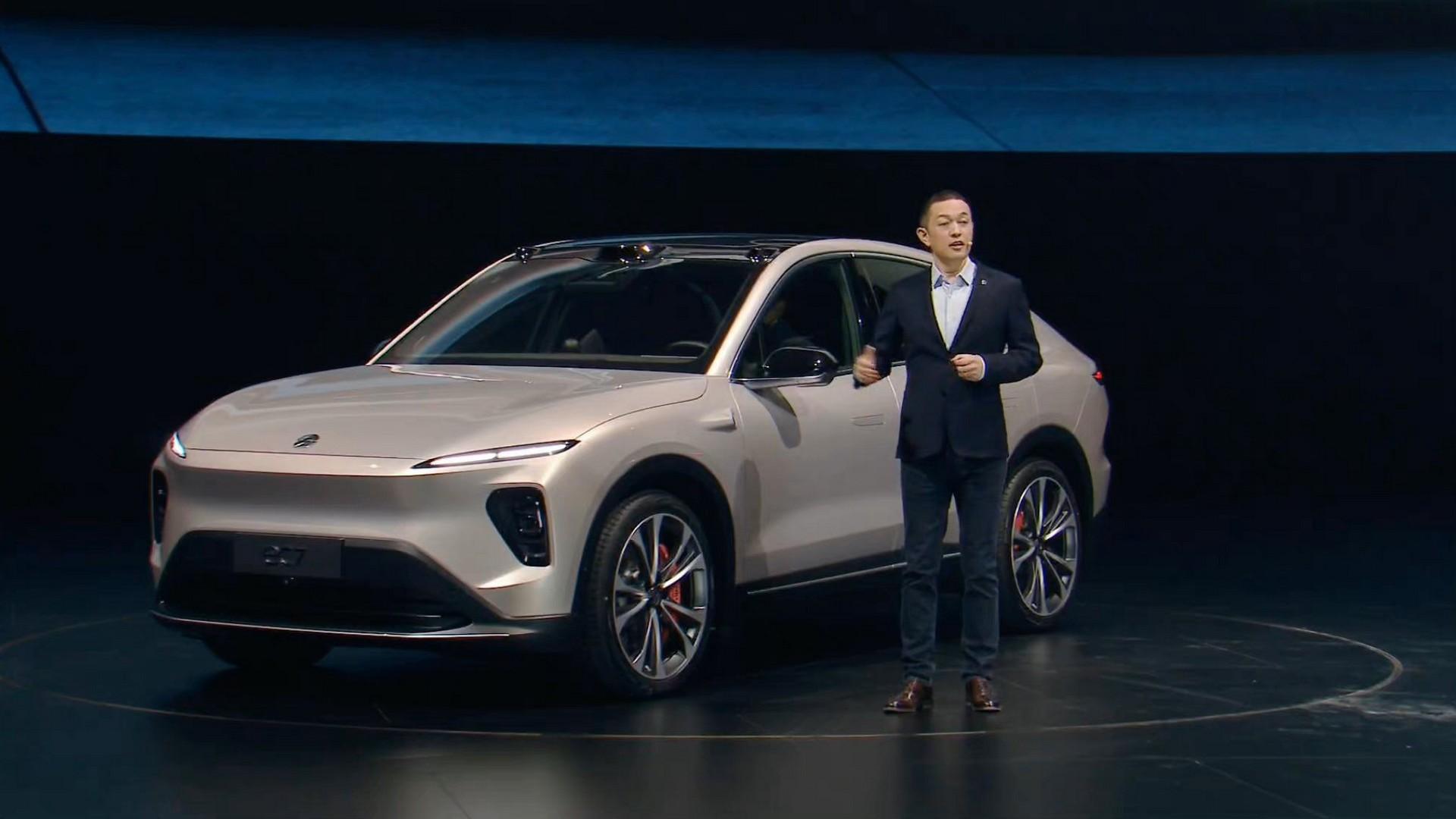 nio-introduces-the-ec7-and-all-new-es8-at-nio-day-2022-207174_1
