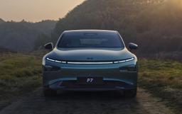 2023-xpeng-p7i-front-design